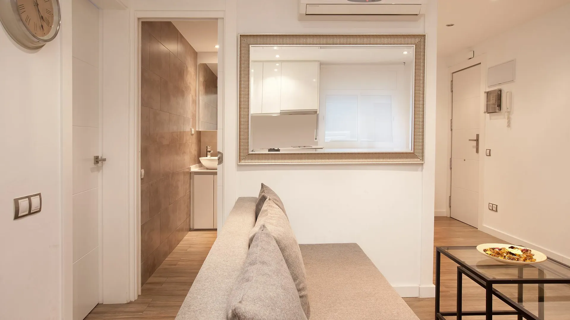 Apartment Industria Barcelona 0*,  Spain